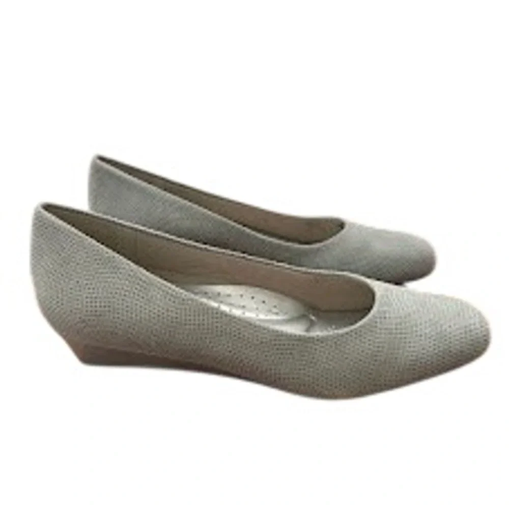 Trotters Lauren Light‎ Grey 3D Textured Leather Wedge Pumps Mens 9N T1110-073